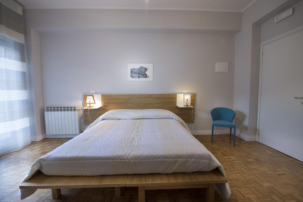 Ciauru Design B&B Messina Ruang foto