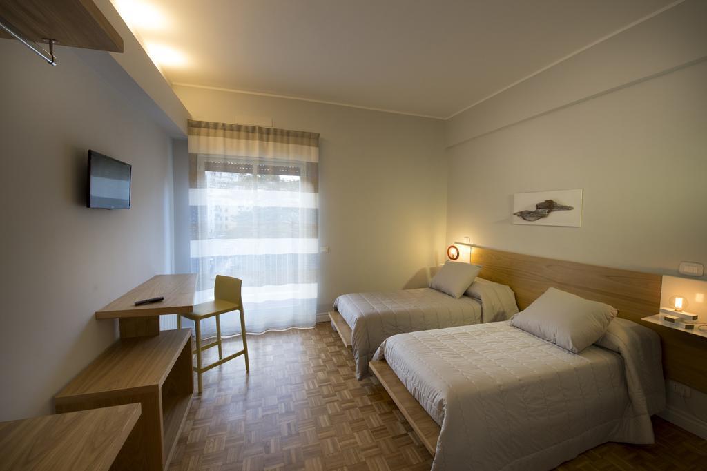 Ciauru Design B&B Messina Ruang foto